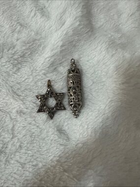Silver Star of David Pendant & Filigree Capsule Charm - Silver